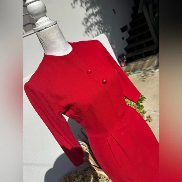 50s Vintage Red Knit Wiggle Dress with Long Sleeves - Picture 3 of 11